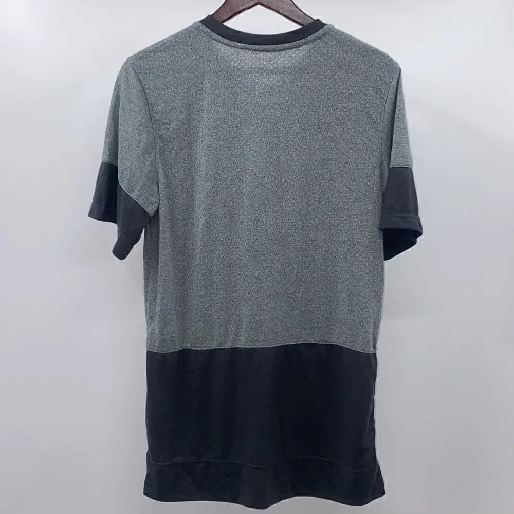 Nike T-Shirt Men’s Size Small Lightweight Grey - Picture 5 of 8